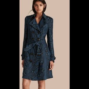 🎁 Burberry London navy blue python print silk summer trench coat jacket XS 38 S